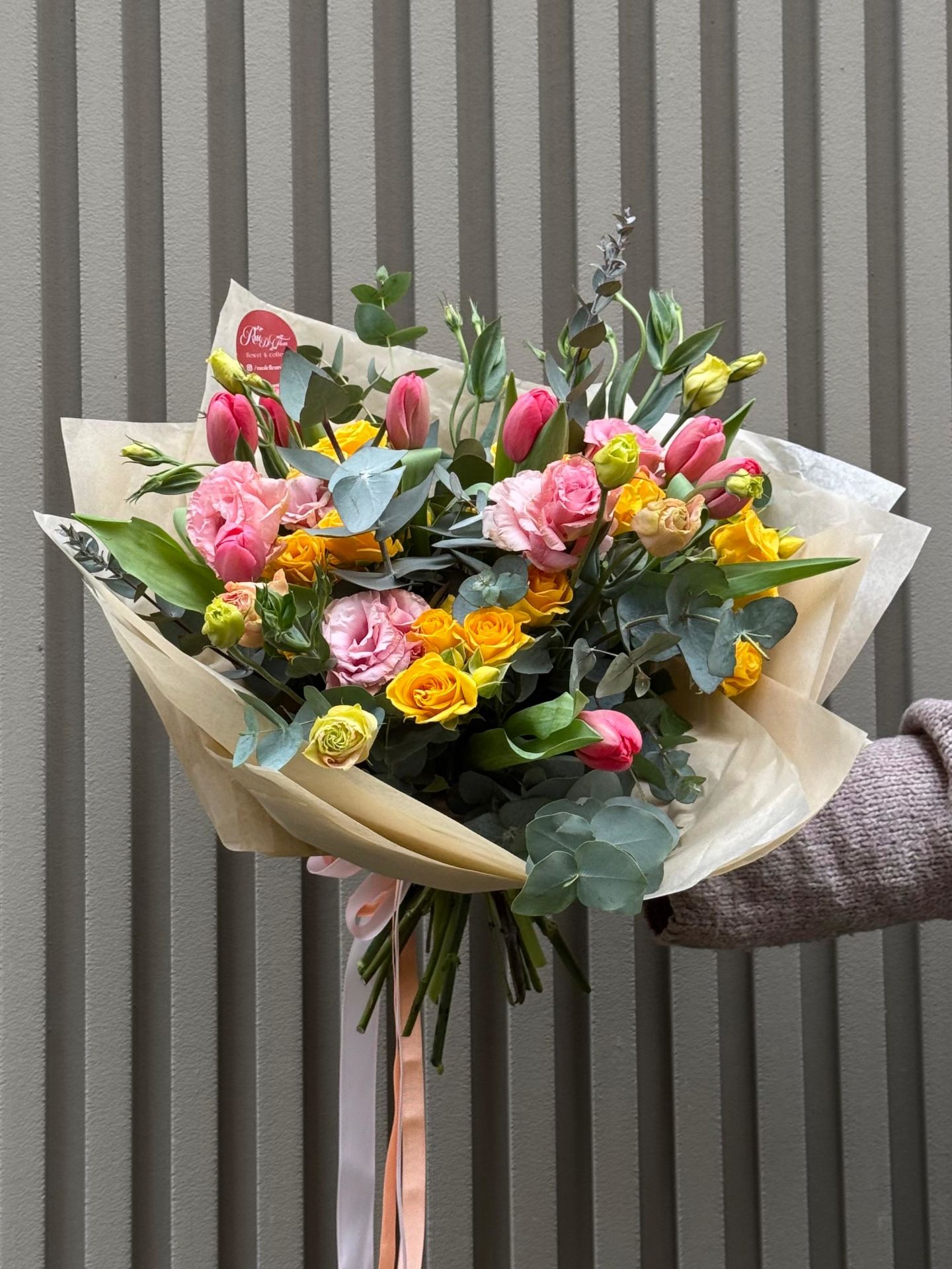 Tulip Delight Buket