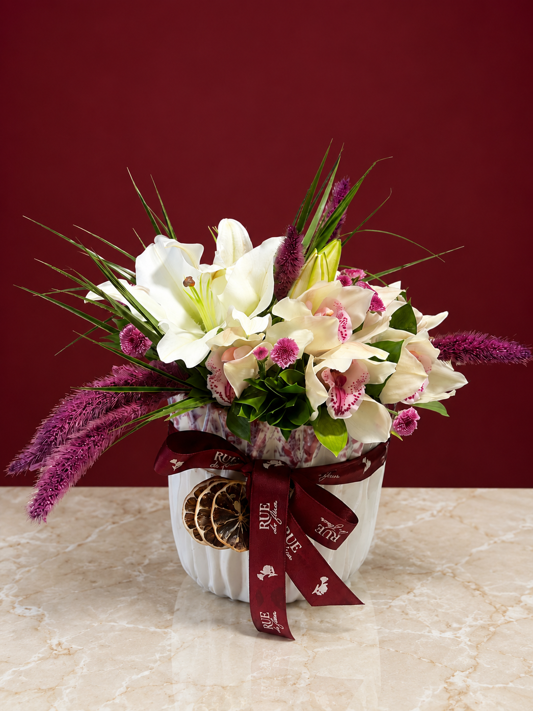 White Orchid & Lily Premium Aranjman